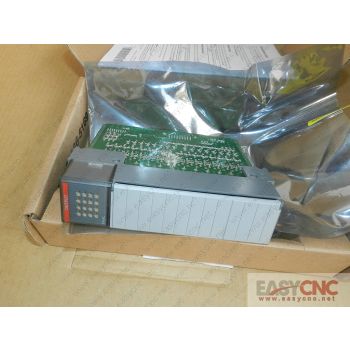 1746-OA16 Allen Bradley SLC500 output module new