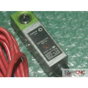 E3S-3LE11 Omron photoelectric switch sensor used