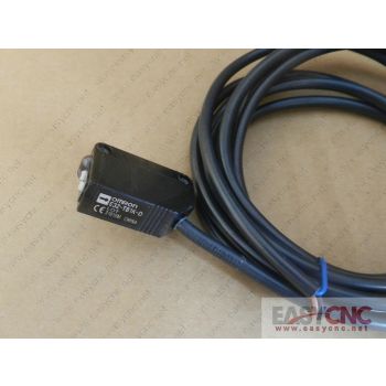 E3Z-T81K-D Omron compact photoelectric sensor with built-in amplifier new