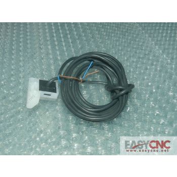 EE-SPY801 Omron sensor new