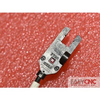 EE-SX 772A G22A Omron sensor used