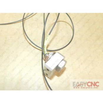 FU-13 Keyence retro-reflective fiber unit used