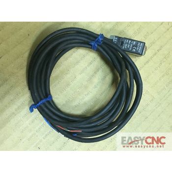 PZ2-61 Keyence sensor new