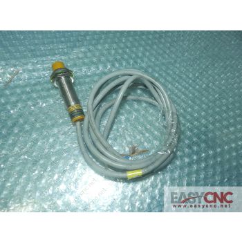 TL-XDB8M Omron proximity switcy new