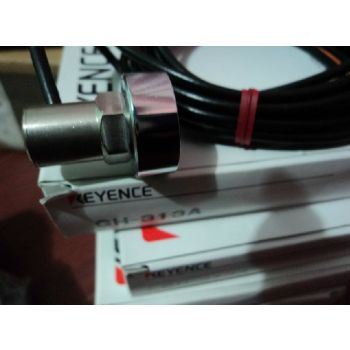 GH-313A KEYENCE Sensor new